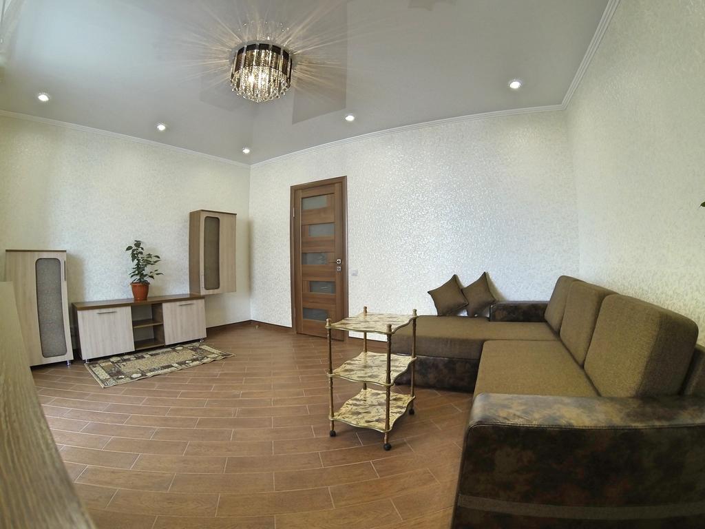 דירות ויניצה Naberezhnaya Roshen מראה חיצוני תמונה