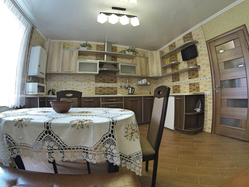 דירות ויניצה Naberezhnaya Roshen מראה חיצוני תמונה