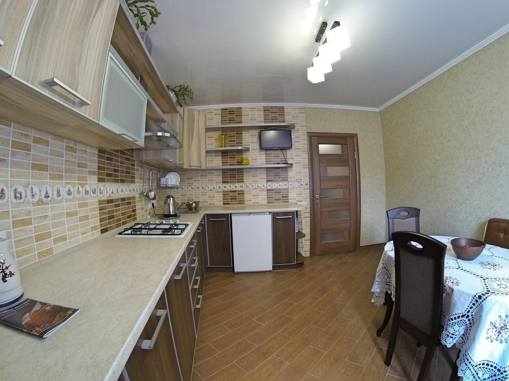 דירות ויניצה Naberezhnaya Roshen מראה חיצוני תמונה