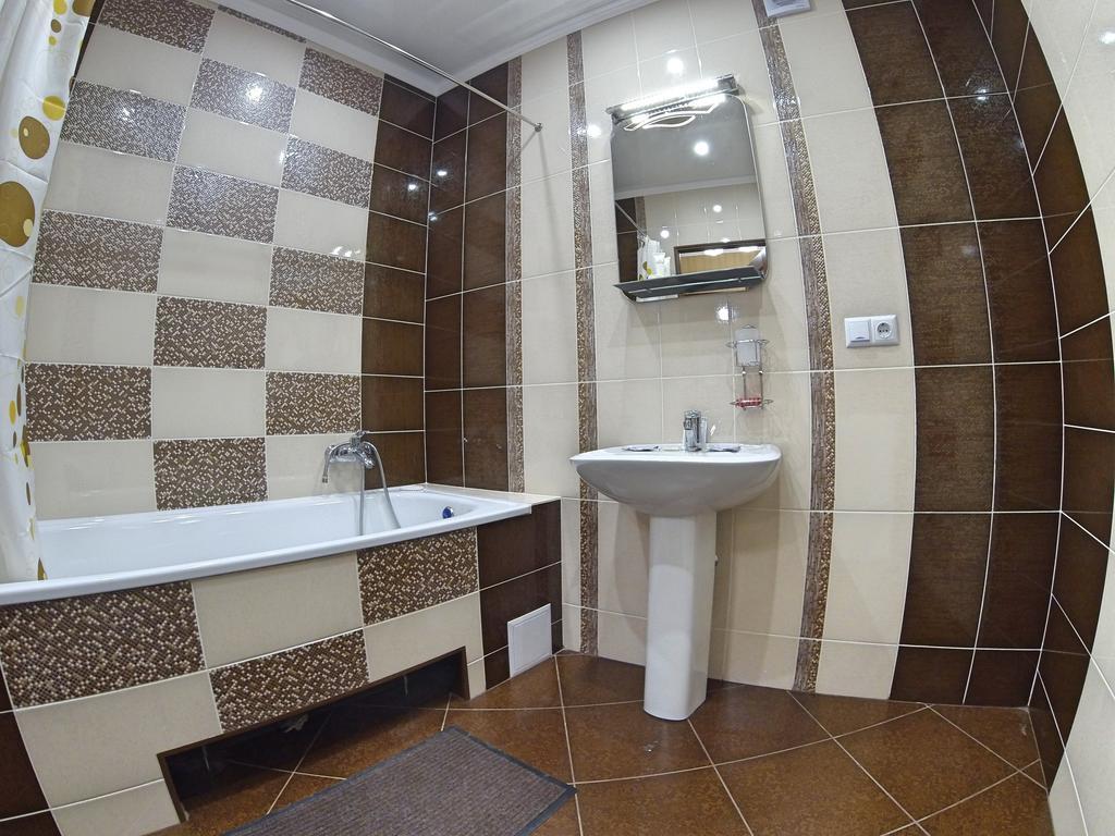 דירות ויניצה Naberezhnaya Roshen מראה חיצוני תמונה
